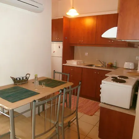 Casa Evriali Kokkini Hani